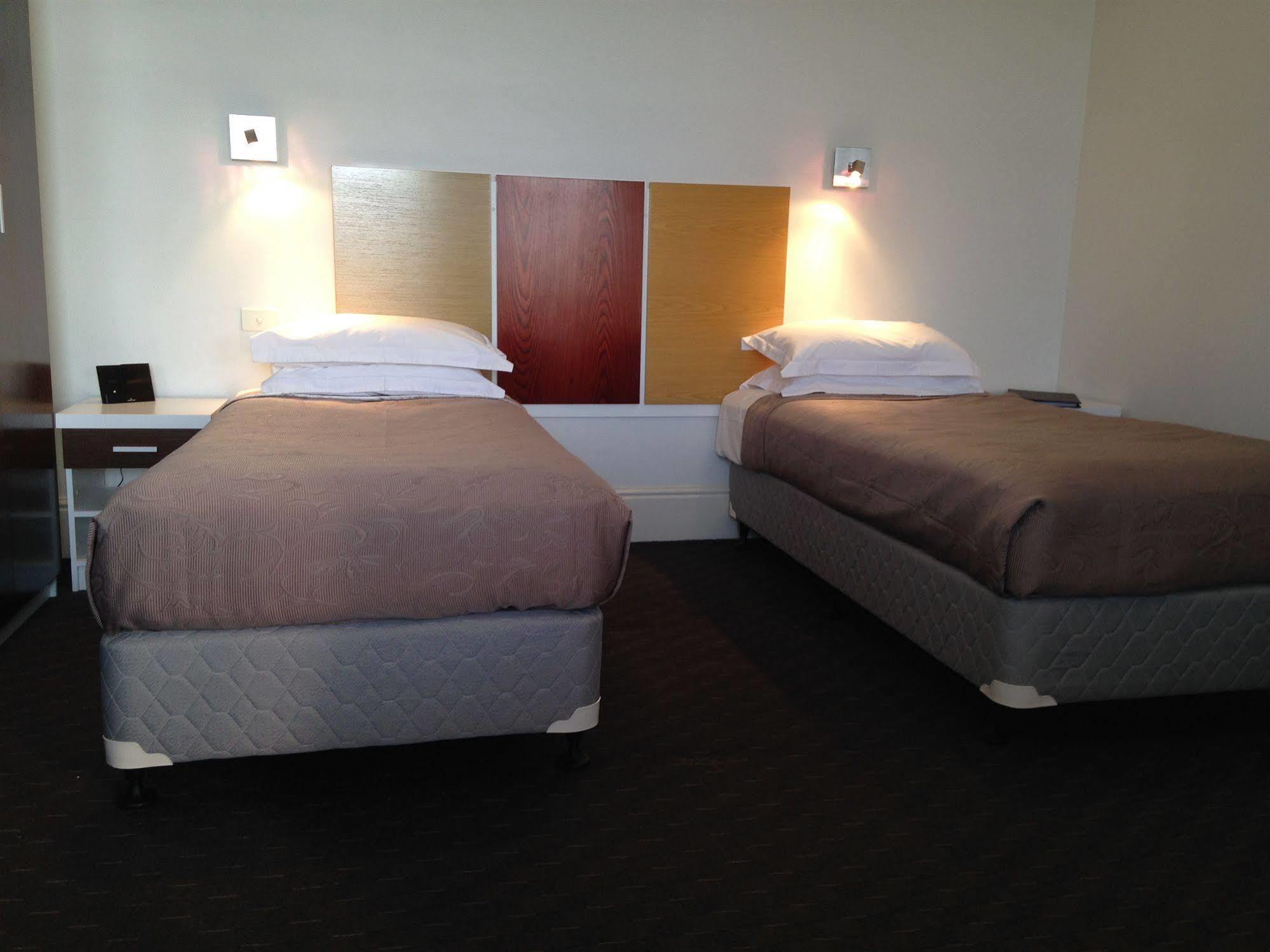 Auldington Hotel Launceston Zewnętrze zdjęcie